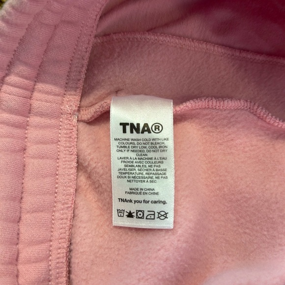 TNA Cozy Fleece Sweat Shorts - Picture 6 of 7